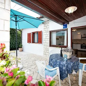apartment-mediteraneo-opatija.in-istria.net/